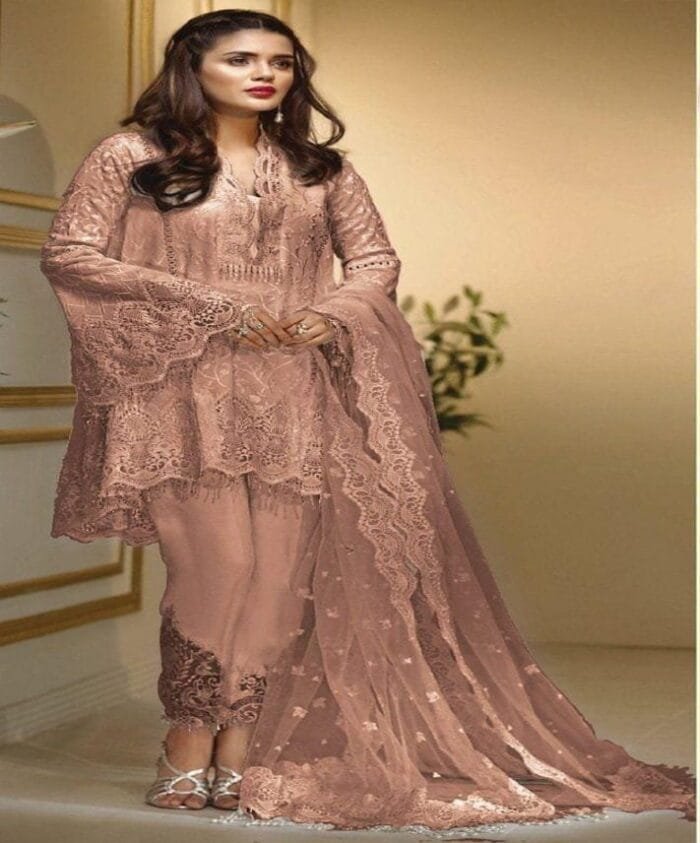 ANNAYA BROWN - Image 1