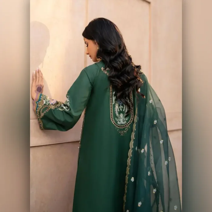 GREEN GOLD - Image 4